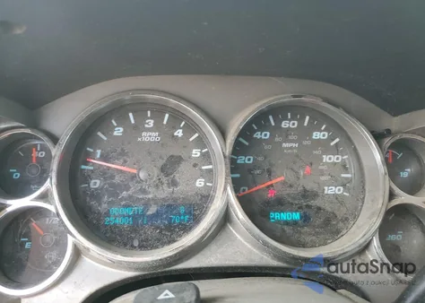 2010 Chevrolet Silverado K1500 Lt z USA, uszkodzony, nr VIN 1GCSKSE3XAZ242955